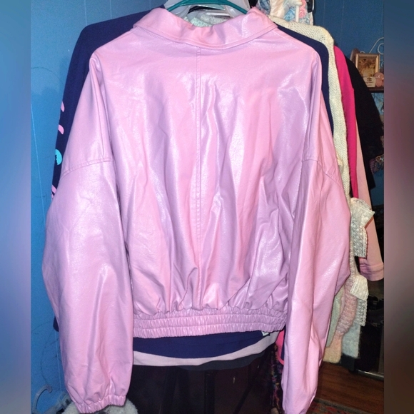 White Birch NWOT Black Label Lilac Bomber Jacket - Picture 3 of 4